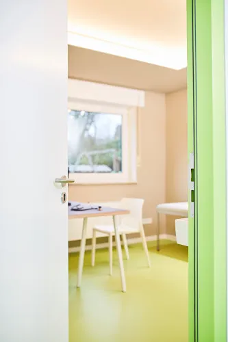 2 - Dr.med. Georg Heiland Facharzt für Allgemeinmedizin