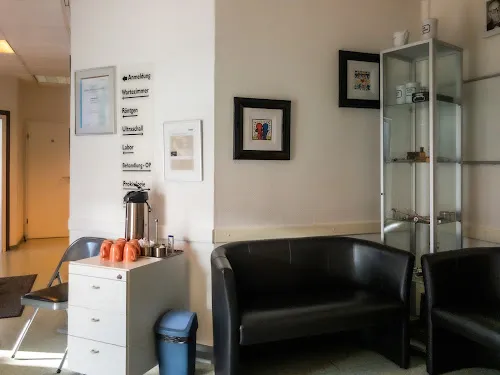 5 - Dr.med. Gunnar Heymer Facharzt für Dermatologie