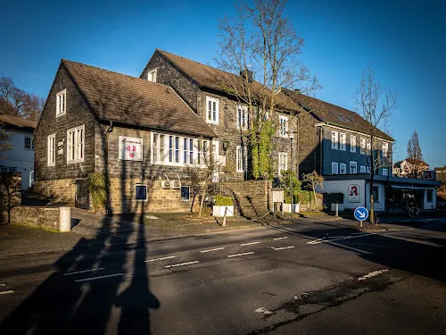 2 - Dr.med. Gunnar Heymer Facharzt für Dermatologie