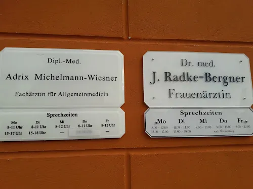 2 - Dr.med. Hanns-Udo Müller, Facharzt für Allgemeinmedizin, Schmerztherapie, Neurochirurgie