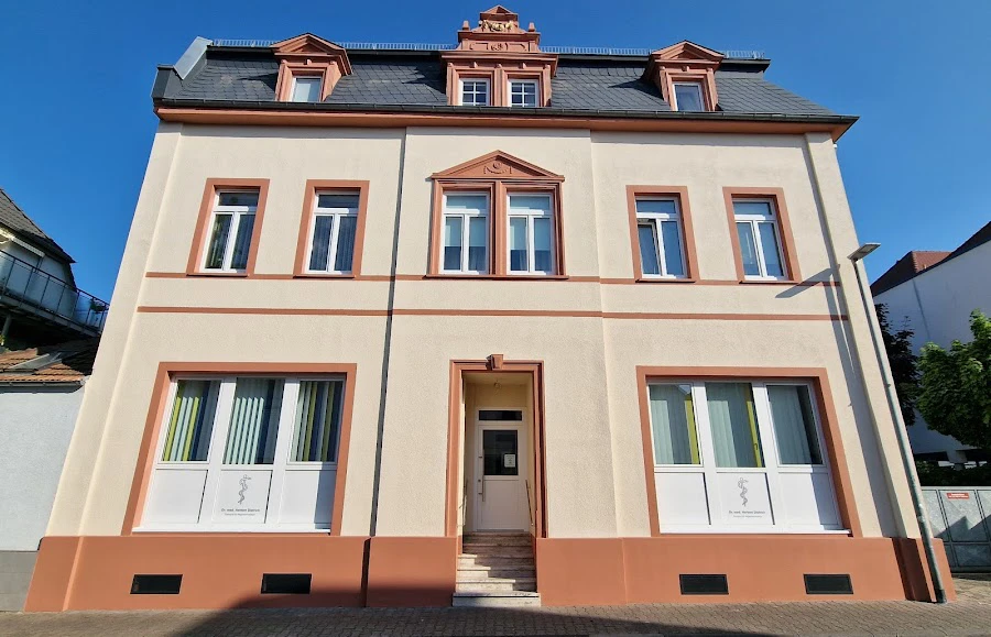 1 - Dr.med. Herbert Dietrich