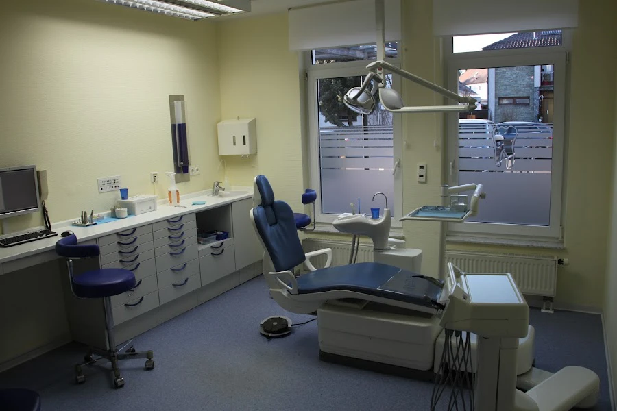 1 - Dr.med. Ingo Lüder-Lühr