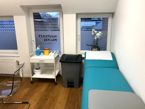 4 - Dr.med. Karlheinz Kiehne