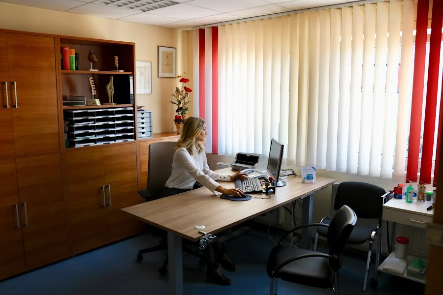 1 - Dr.med. Kerstin Kanis