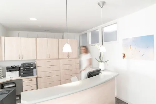 2 - Dr.med. Norman Mayer