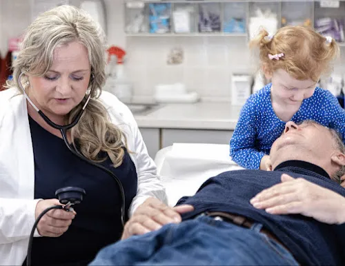 5 - Dr.med. Sibylle Wiegand Fachärztin f. Allgemeinmedizin