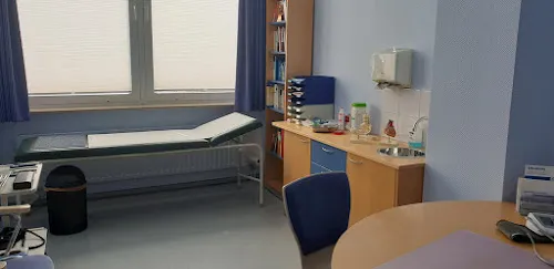 3 - Dr.med. Silke Stratmann