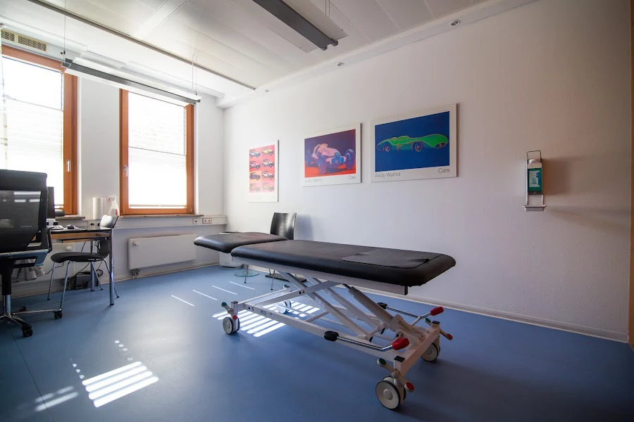 1 - Dr.med. Zdenek Sellak Arzt für Nuklearmedizin