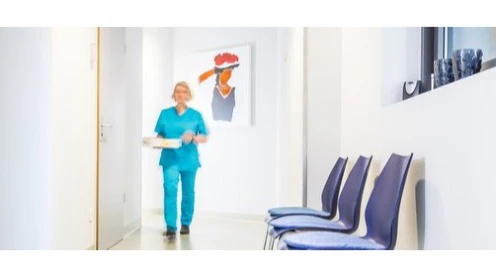 1 - Dr.med. Zoltan Földvari