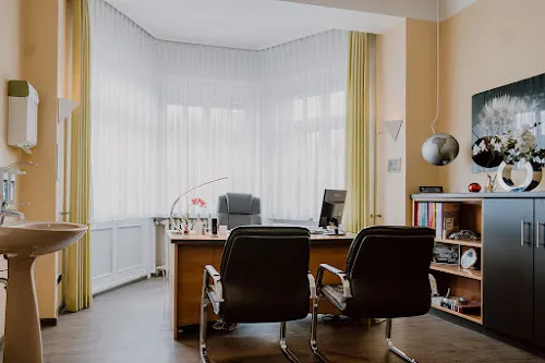 3 - Drs Michael Schoch