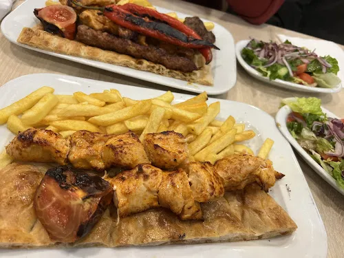 5 - DÜSSTANBUL Döner