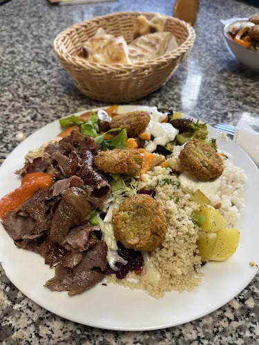 6 - Durgun Pizza Kebap