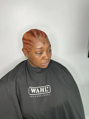 7 - Dye Vert Hair and Beauty