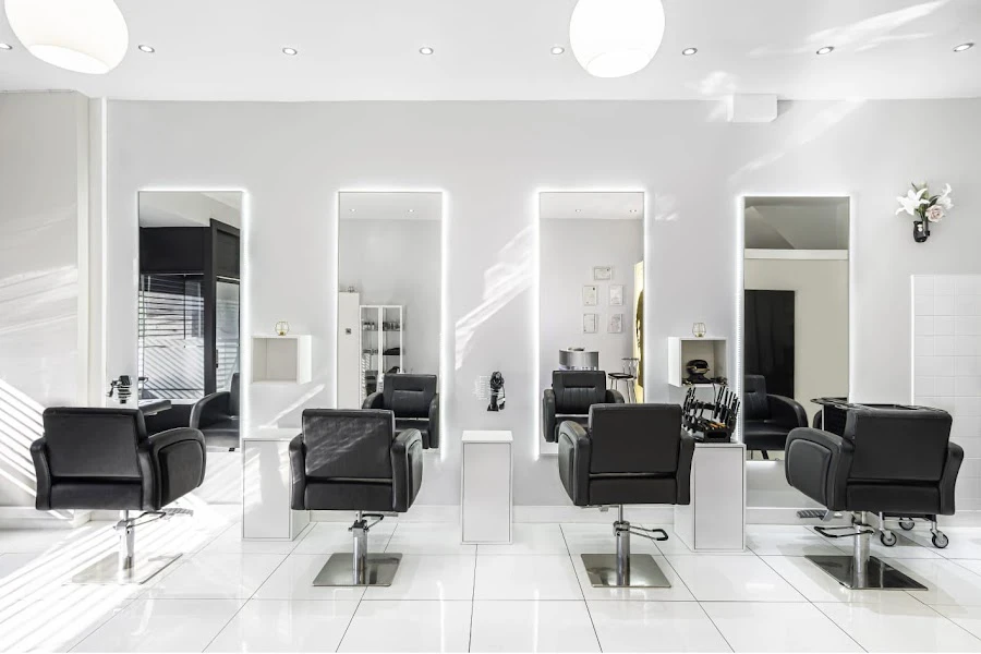 1 - Dye Vert Hair and Beauty