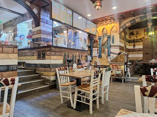 8 - "Echt&Lecker" Grill Imbiss