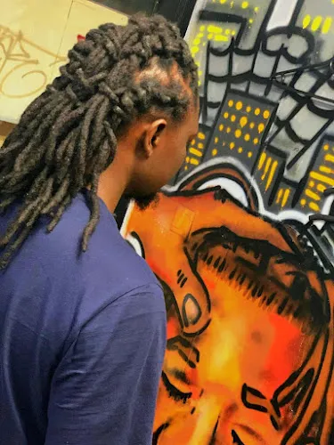 3 - Eclipse Saint - Barber & Beauty Salon