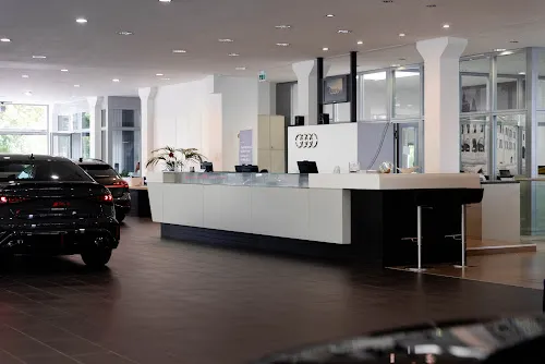 6 - Eichhorn Lackierungen und Karosserieinstandsetzung