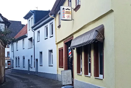 6 - Eissas Barbershop