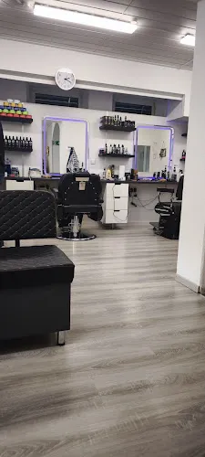 5 - Eissas Barbershop