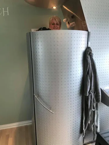 7 - Ekol Barber Shop