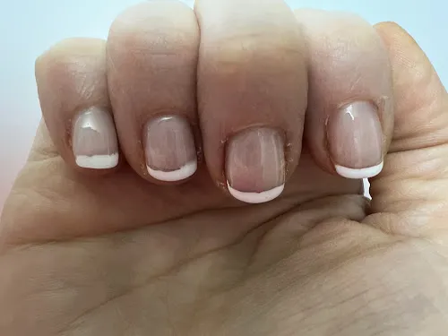 8 - El Picasso Barbershop