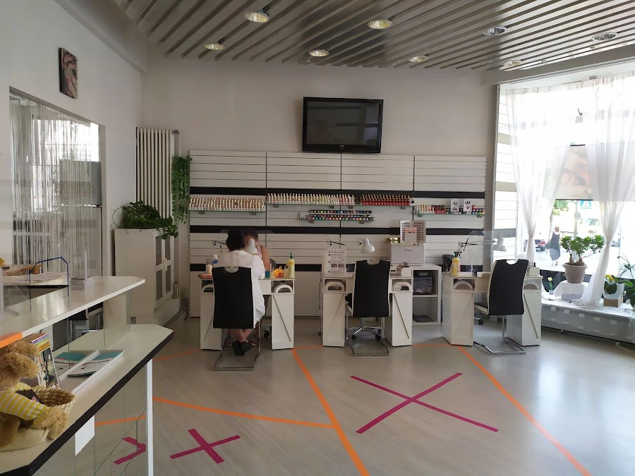 1 - El Picasso Barbershop