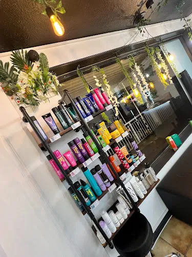 1 - Elegance Nails & Beauty, Chepstow