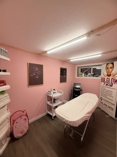 2 - Elegant beauty supply