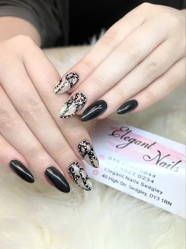 2 - Elegant Nails Sedgley