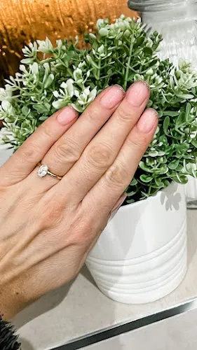 4 - Ellas Beauty Boutique