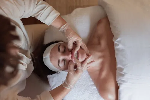 6 - Elos Hair Studio