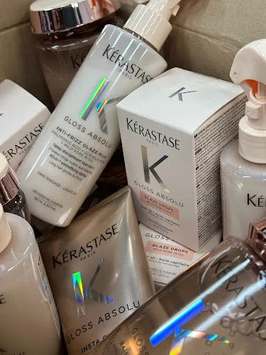 7 - Emelle Hair Salon