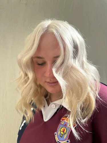 6 - Emerald Hills Hair & Beauty Warehouse