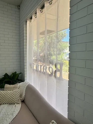 3 - Emerald Nails Parkes