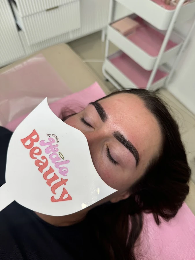 1 - Emerald Nails Parkes