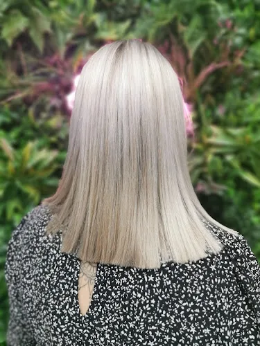 4 - Empire Hair by Gary