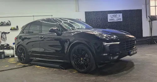 3 - Engel Cars Fahrzeugaufbereitung