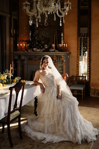 7 - Erin Louise Hair