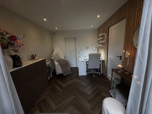 4 - Esmée Cosmétique