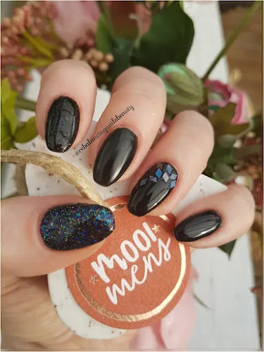 5 - Esra Hair & Beauty