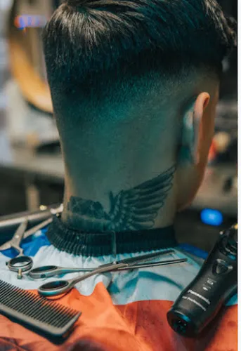 8 - Essi Barbershop Friseur