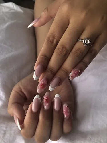 2 - Eva Nails & Beauty