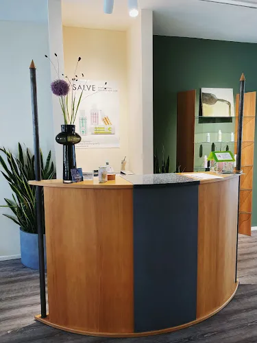 4 - EXCLUSIVE ART Friseur Salon