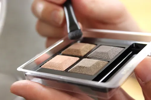 7 - Express Cut & Style