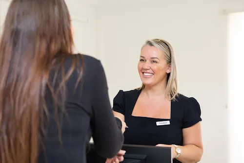 6 - Family Hair Studio - Ashmore