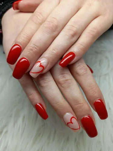 2 - Fan Nails studio
