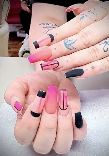 3 - Fashion-Nail-Able
