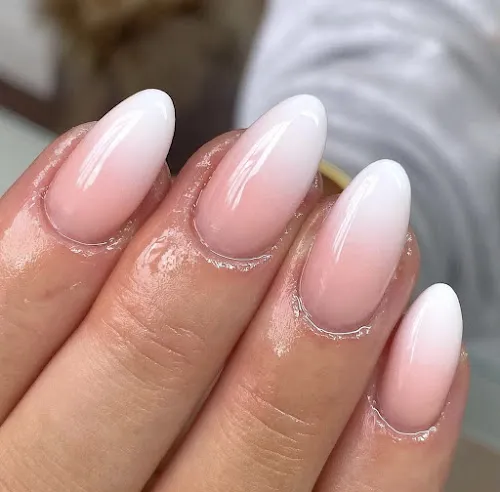 1 - Fashionail Rundle place