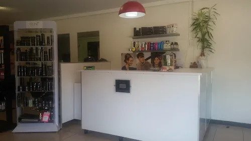 7 - Fasten 8 Hair Salon