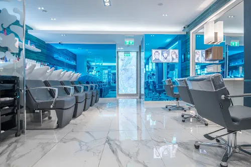 2 - Feathers Beauty Salon